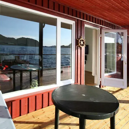 아파트 Three-bedroom Holiday In Korshamn Korshamn (Vest-Agder)